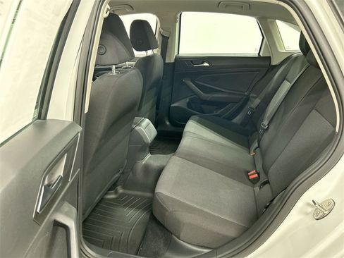 Used 2021 Volkswagen Jetta S image 19