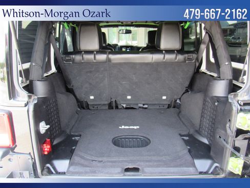 Used 2016 Jeep Wrangler Unlimited Rubicon AWD/4WD image 27