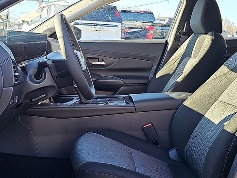 New 2026 Nissan Sentra SV w/ SV Convenience Package image 11