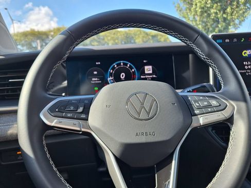 Used 2026 Volkswagen Tiguan S FWD image 18