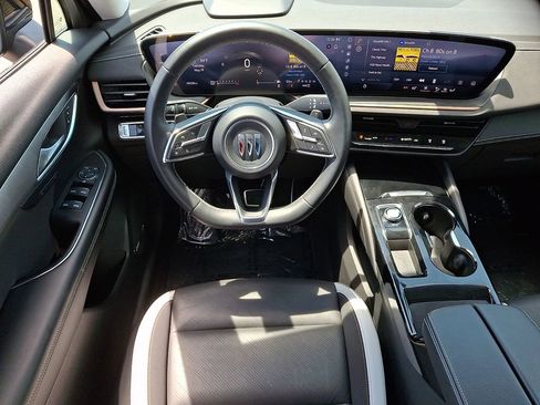 Used 2025 Buick Envision Sport Touring AWD/4WD image 11