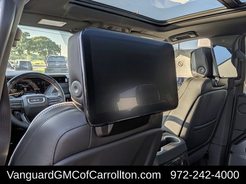 New 2026 GMC Yukon AT4 Ultimate w/ LPO, Floor Liner Package AWD/4WD image 28