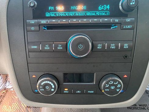 Used 2008 Buick Lucerne CXL w/ Luxury Package image 31