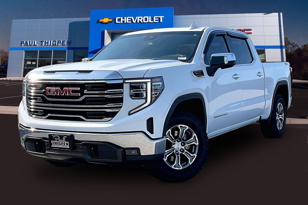 Used 2024 GMC Sierra 1500 SLT w/ X31 Off-Road Package AWD/4WD image 4