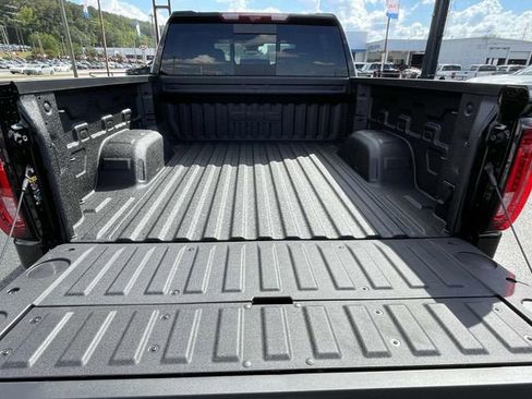 New 2026 GMC Sierra 1500 Denali w/ Technology Package image 8