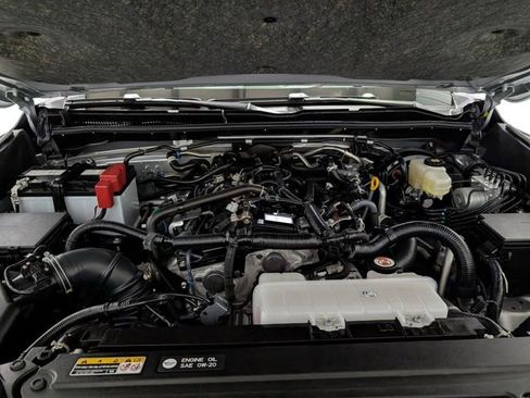 Used 2025 Toyota 4Runner TRD Off-Road Premium AWD/4WD image 30