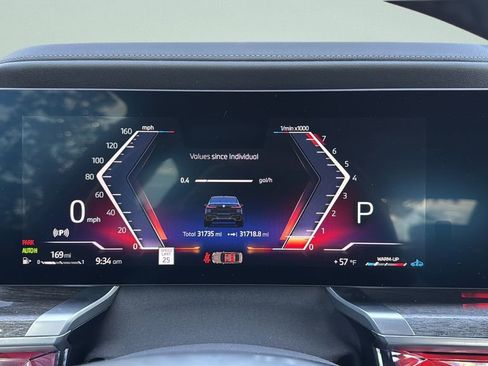 Certified 2023 BMW 740i image 10