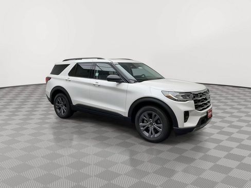 Used 2026 Ford Explorer Active w/ Active Comfort Package AWD/4WD image 46