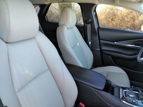 Used 2022 MAZDA CX-30 AWD 2.5 Turbo S image 36