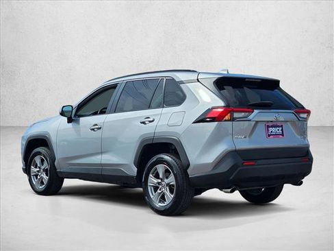 Used 2024 Toyota RAV4 XLE FWD image 8