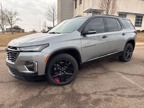 Used 2023 Chevrolet Traverse Premier w/ Redline Edition image 1