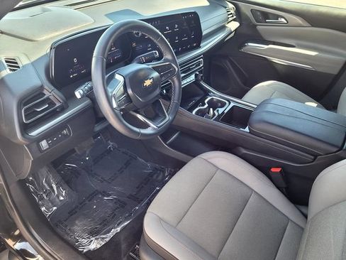 Used 2026 Chevrolet Traverse LT w/ Sun and Wheel Package AWD/4WD image 10