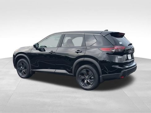 New 2026 Nissan Rogue SV w/ Cold Weather Package AWD/4WD image 6