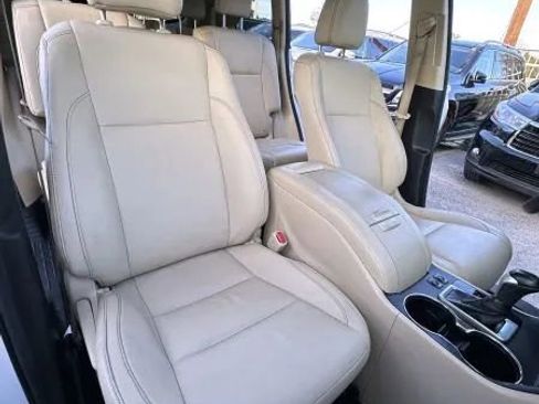 Used 2016 Toyota Highlander XLE image 22