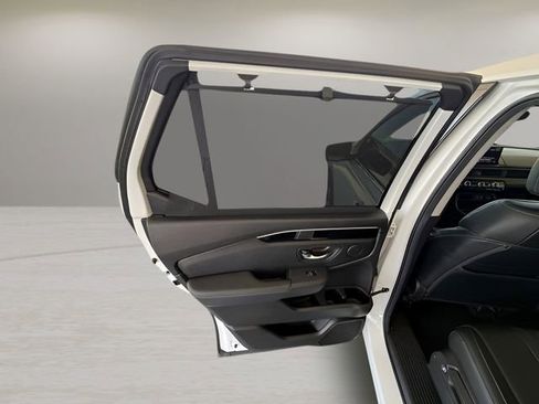 Used 2025 Honda Pilot EX-L image 22