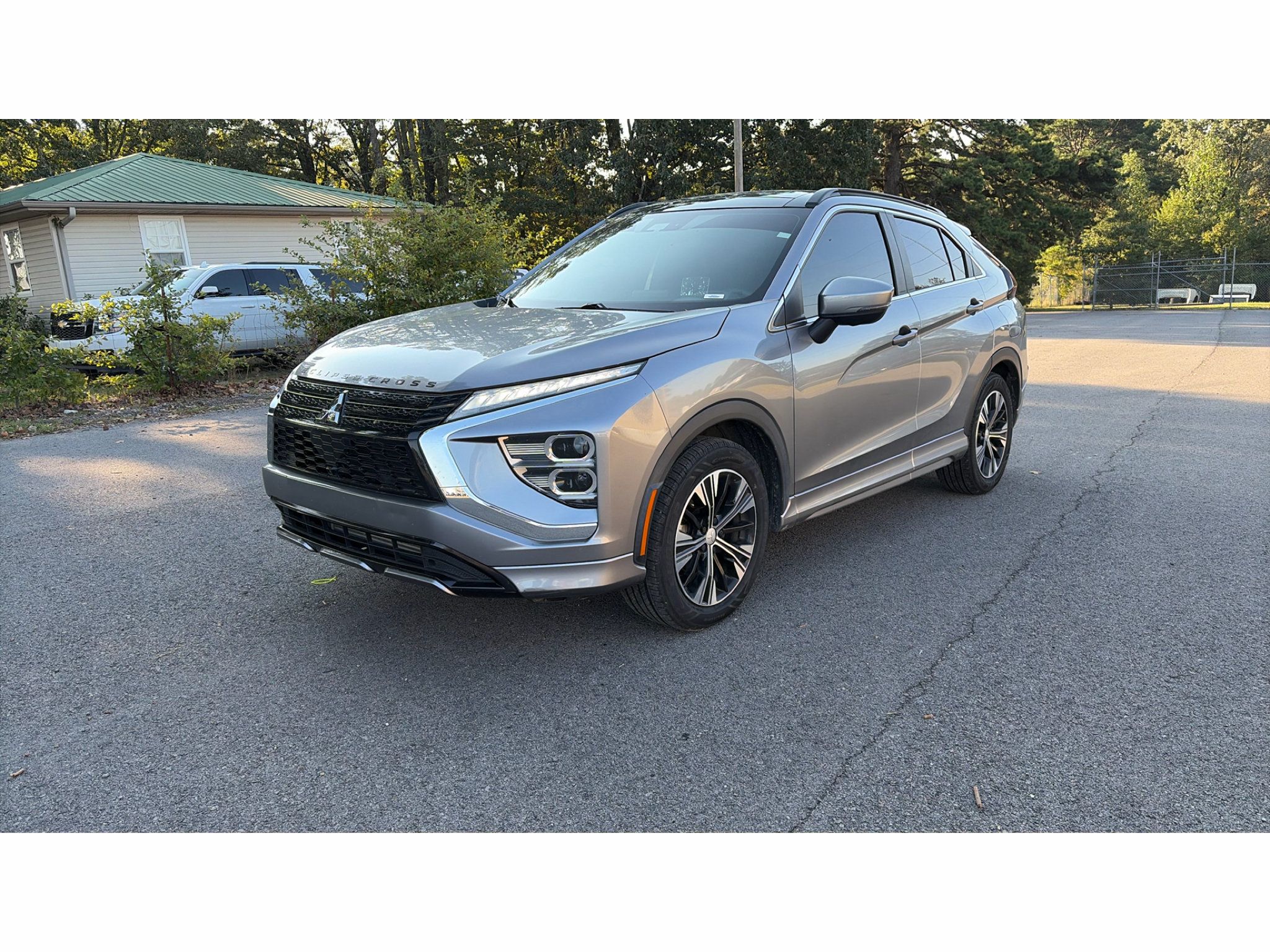 Used 2022 Mitsubishi Eclipse Cross SEL FWD image 1