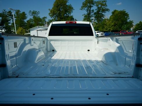 Used 2024 RAM 3500 Big Horn image 6