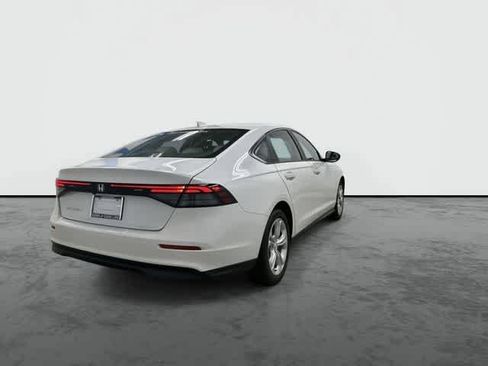 Used 2025 Honda Accord LX image 3