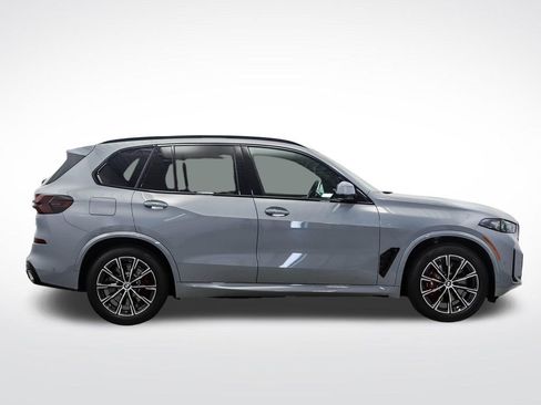 New 2026 BMW X5 xDrive50e w/ Executive Package AWD/4WD image 6
