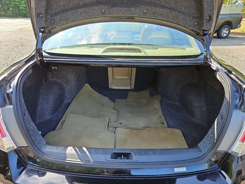 Used 2012 Honda Accord EX-L image 17