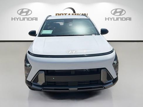 New 2026 Hyundai Kona SEL Premium AWD/4WD image 2