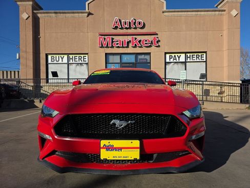 Used 2021 Ford Mustang GT image 2