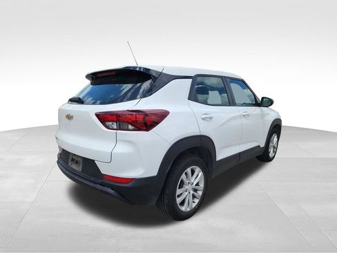 Used 2023 Chevrolet TrailBlazer LS FWD image 9