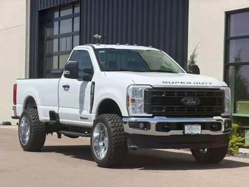Used 2024 Ford F350 XL AWD/4WD image 4