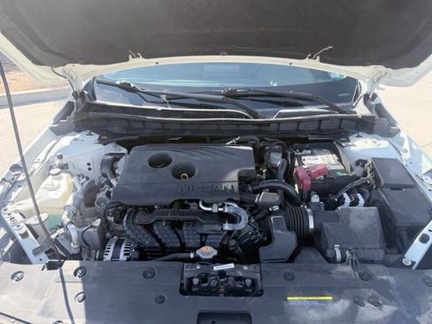 Used 2019 Nissan Altima 2.5 S FWD image 35
