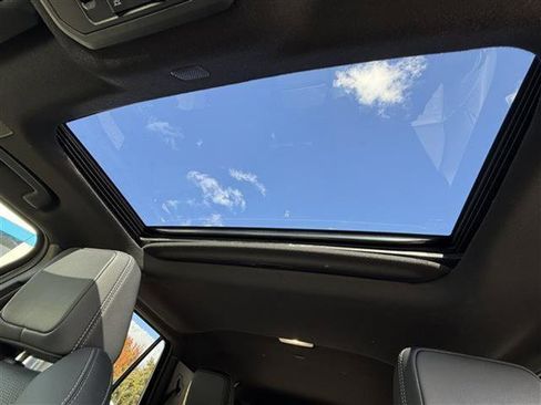 Used 2025 Toyota 4Runner TRD Off-Road Premium image 13