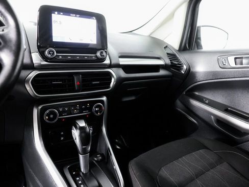 Used 2018 Ford EcoSport SE image 31