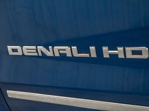Used 2016 GMC Sierra 2500 Denali w/ Duramax Plus Package AWD/4WD image 50