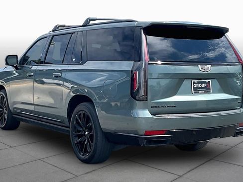 Used 2024 Cadillac Escalade ESV Sport Platinum w/ LPO, ONYX Package AWD/4WD image 12
