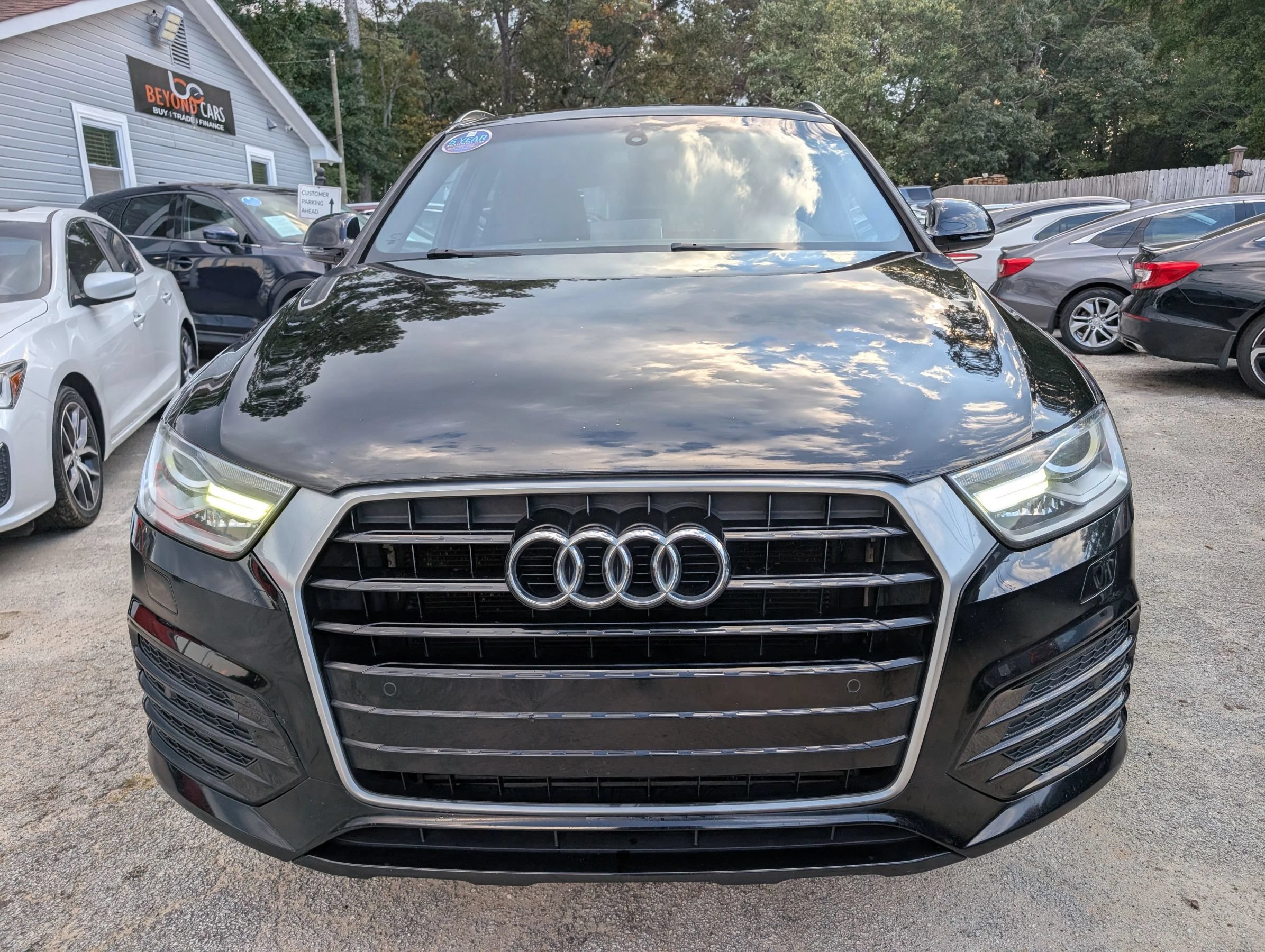 Used 2018 Audi Q3 2.0T Premium FWD image 2