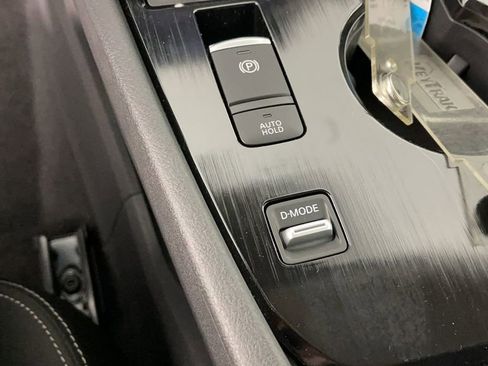 New 2025 Nissan Rogue S image 17