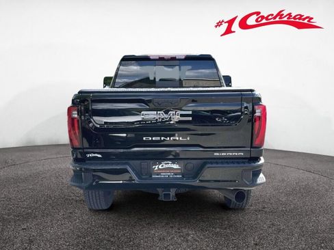 Used 2025 GMC Sierra 2500 Denali Ultimate AWD/4WD image 8