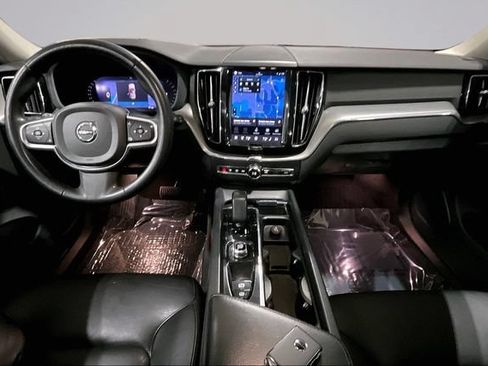 Certified 2023 Volvo XC60 B5 Core w/ Climate Package AWD/4WD image 19