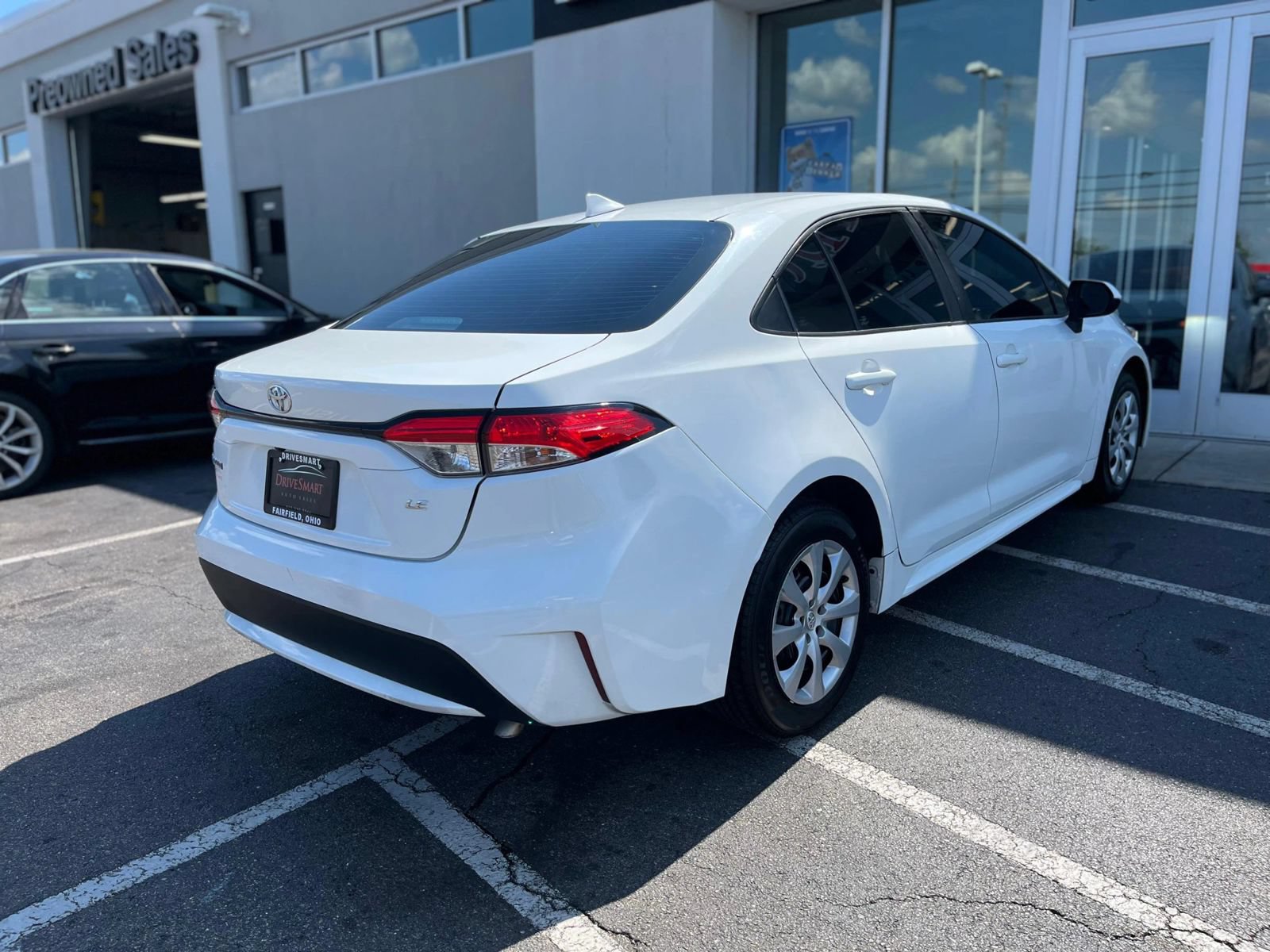 Used 2021 Toyota Corolla LE FWD image 10