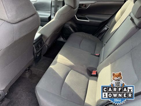 Used 2024 Toyota RAV4 LE image 17