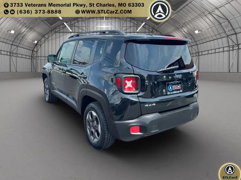Used 2015 Jeep Renegade Latitude AWD/4WD image 5