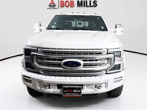 Used 2020 Ford F350 Platinum w/ FX4 Off-Road Package image 2