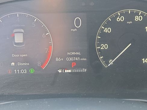 Used 2023 Honda HR-V LX image 21