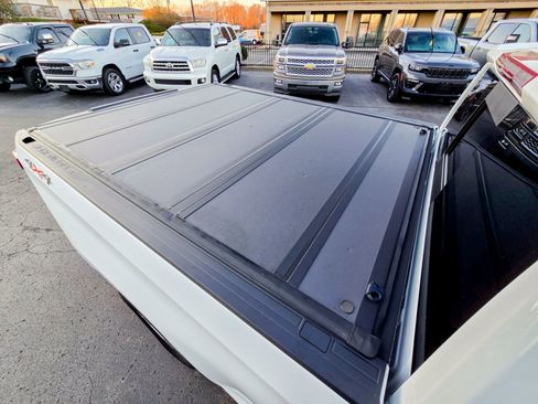 Used 2023 Chevrolet Silverado 1500 LT w/ Convenience Package II image 17