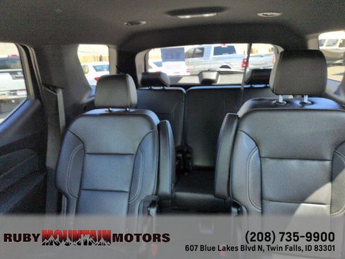 Used 2022 Chevrolet Traverse LT AWD/4WD image 24
