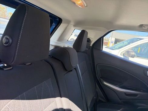 Used 2021 Ford EcoSport SE image 17