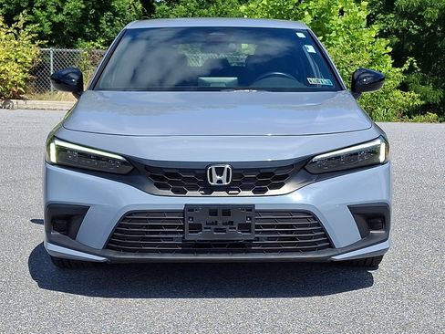 Used 2023 Honda Civic Sport image 2