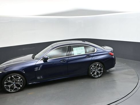 New 2026 BMW 330i Sedan w/ Convenience Package RWD image 32