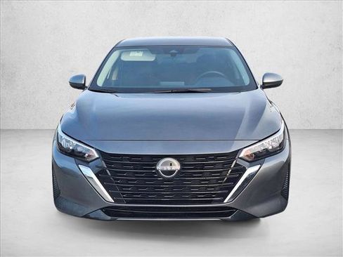 Used 2025 Nissan Sentra S image 2