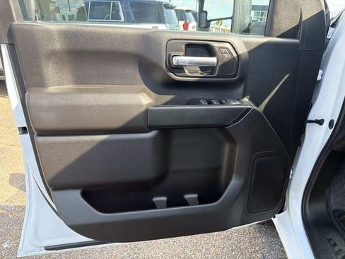 Used 2025 GMC Sierra 2500 Pro w/ Convenience Package AWD/4WD image 24