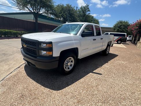 Used 2015 Chevrolet Silverado 1500 W/T RWD image 12